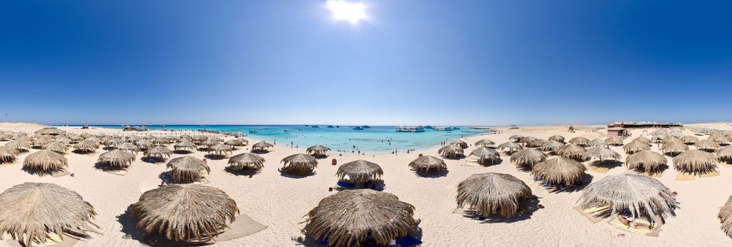 Trip to Paradise Island from Hurghada